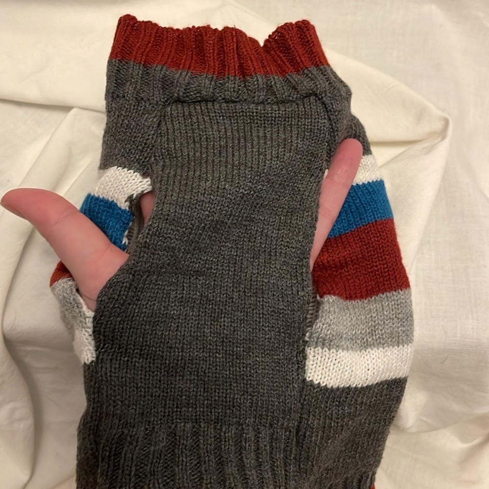 Spoiled Dog Sweater - Picture 2 of 4